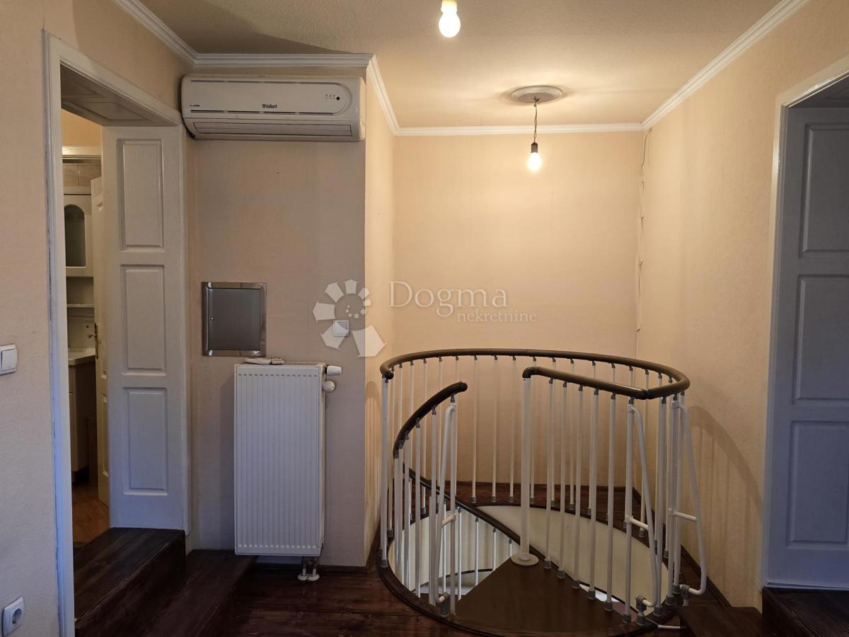 Allogio Centar, Varaždin, 182m2