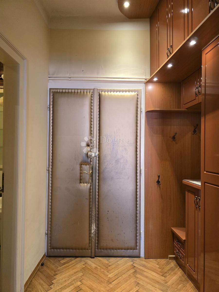 Allogio Centar, Varaždin, 182m2