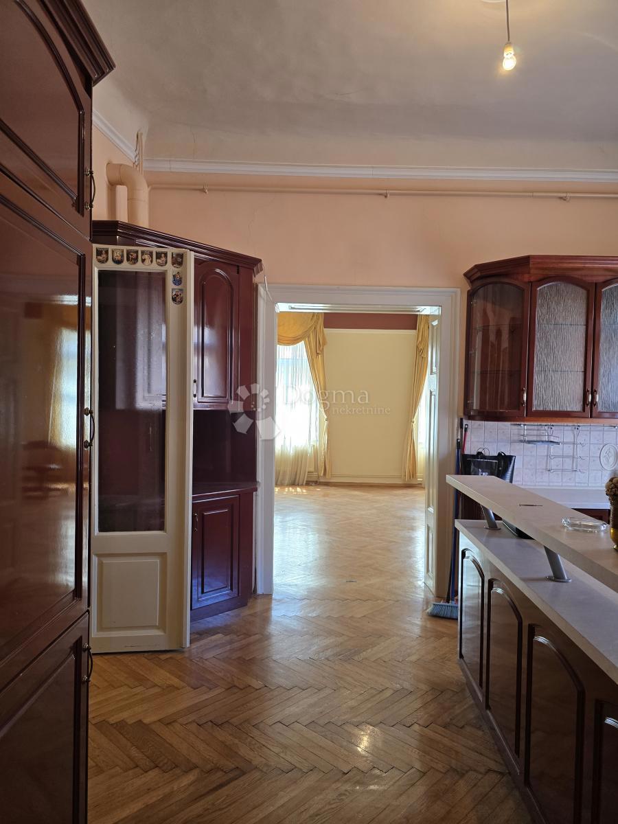 Allogio Centar, Varaždin, 182m2