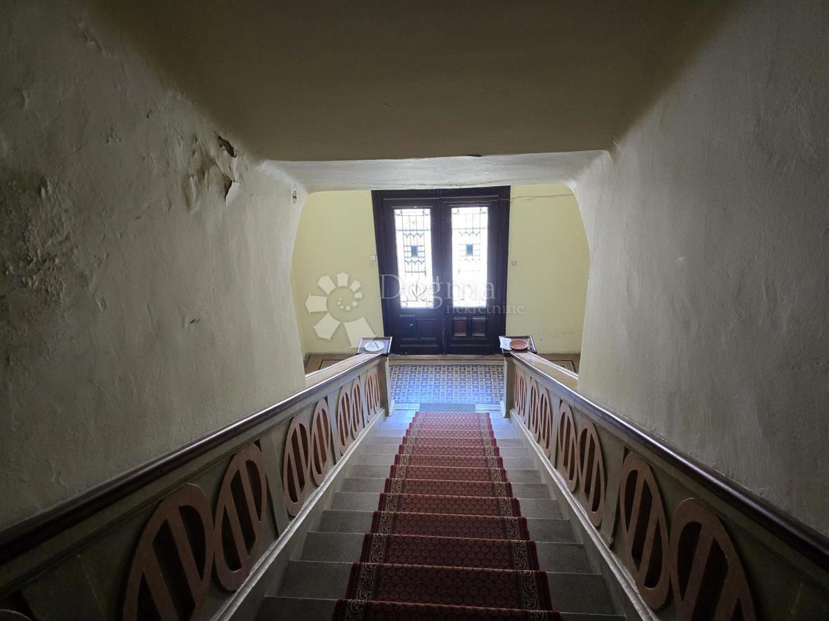 Allogio Centar, Varaždin, 182m2