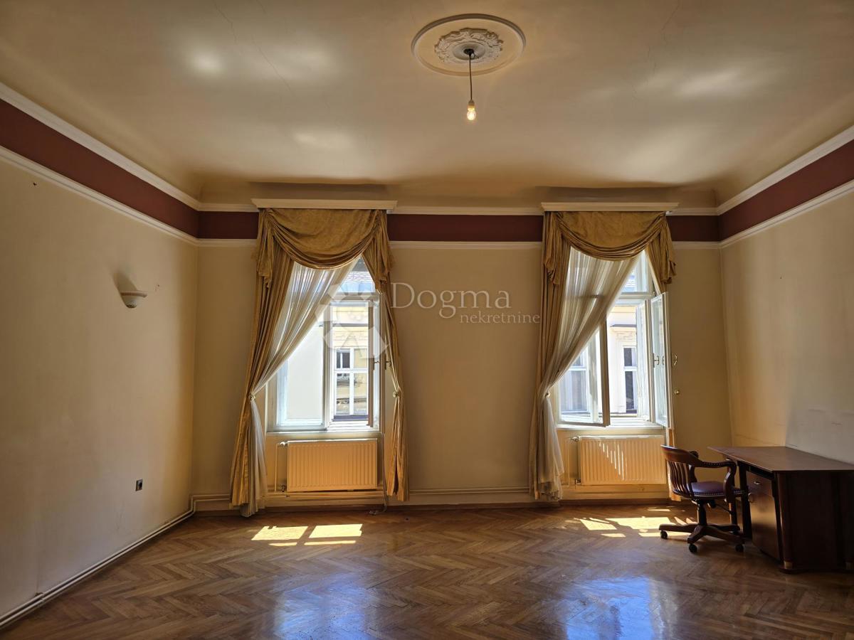 Allogio Centar, Varaždin, 182m2