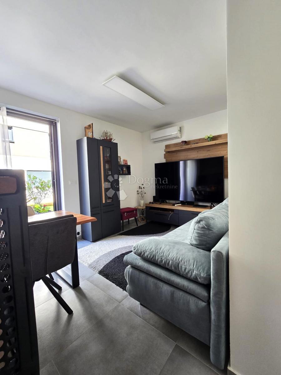 Allogio Štinjan, Pula, 54,86m2