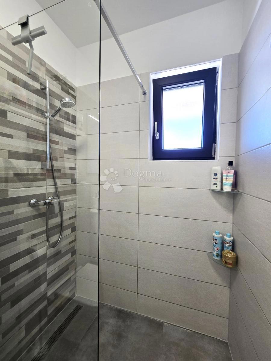 Allogio Štinjan, Pula, 54,86m2