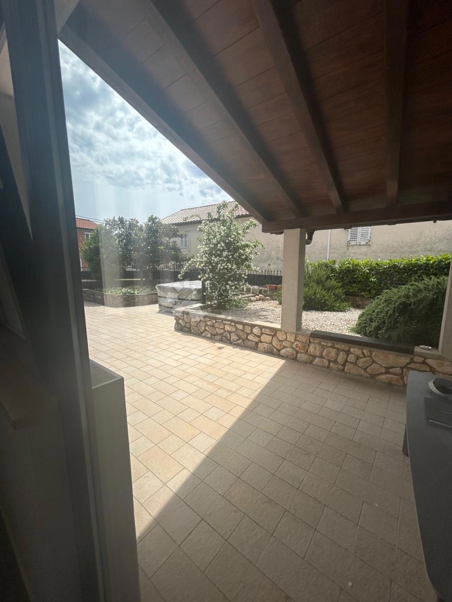 Casa Kras, Dobrinj, 45m2
