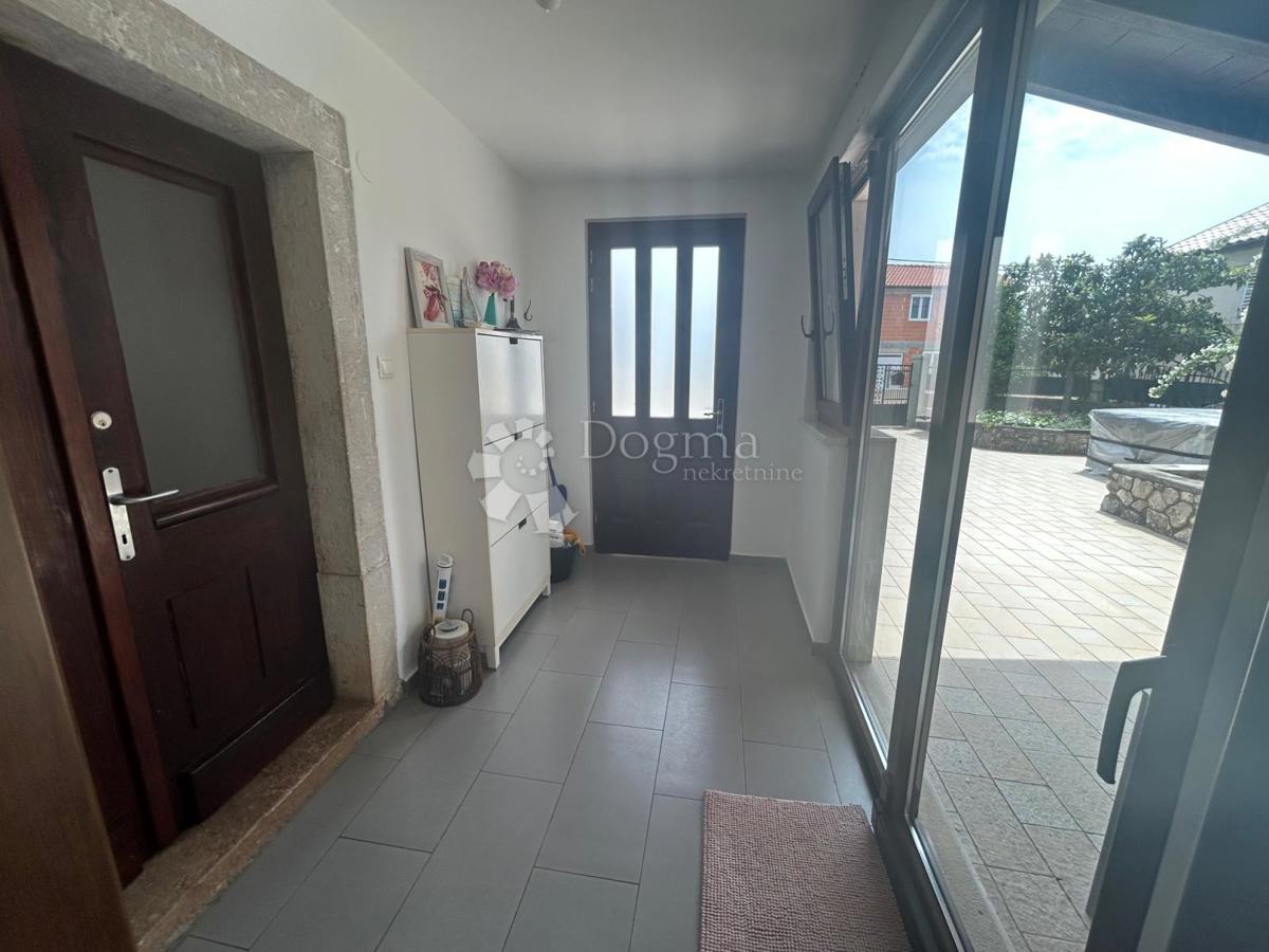 Casa Kras, Dobrinj, 45m2