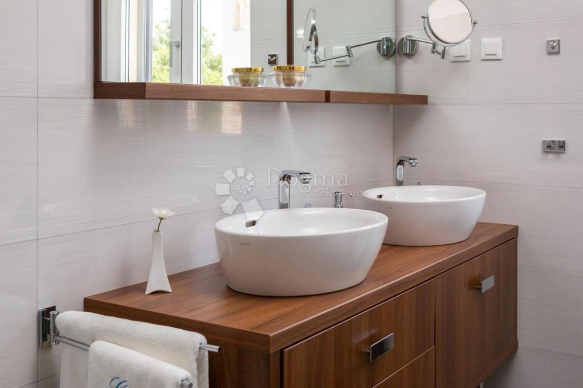 Casa Zablaće, Šibenik - Okolica, 700m2