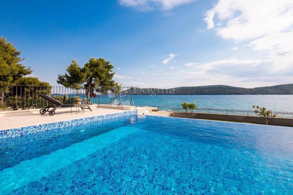 Casa Zablaće, Šibenik - Okolica, 700m2