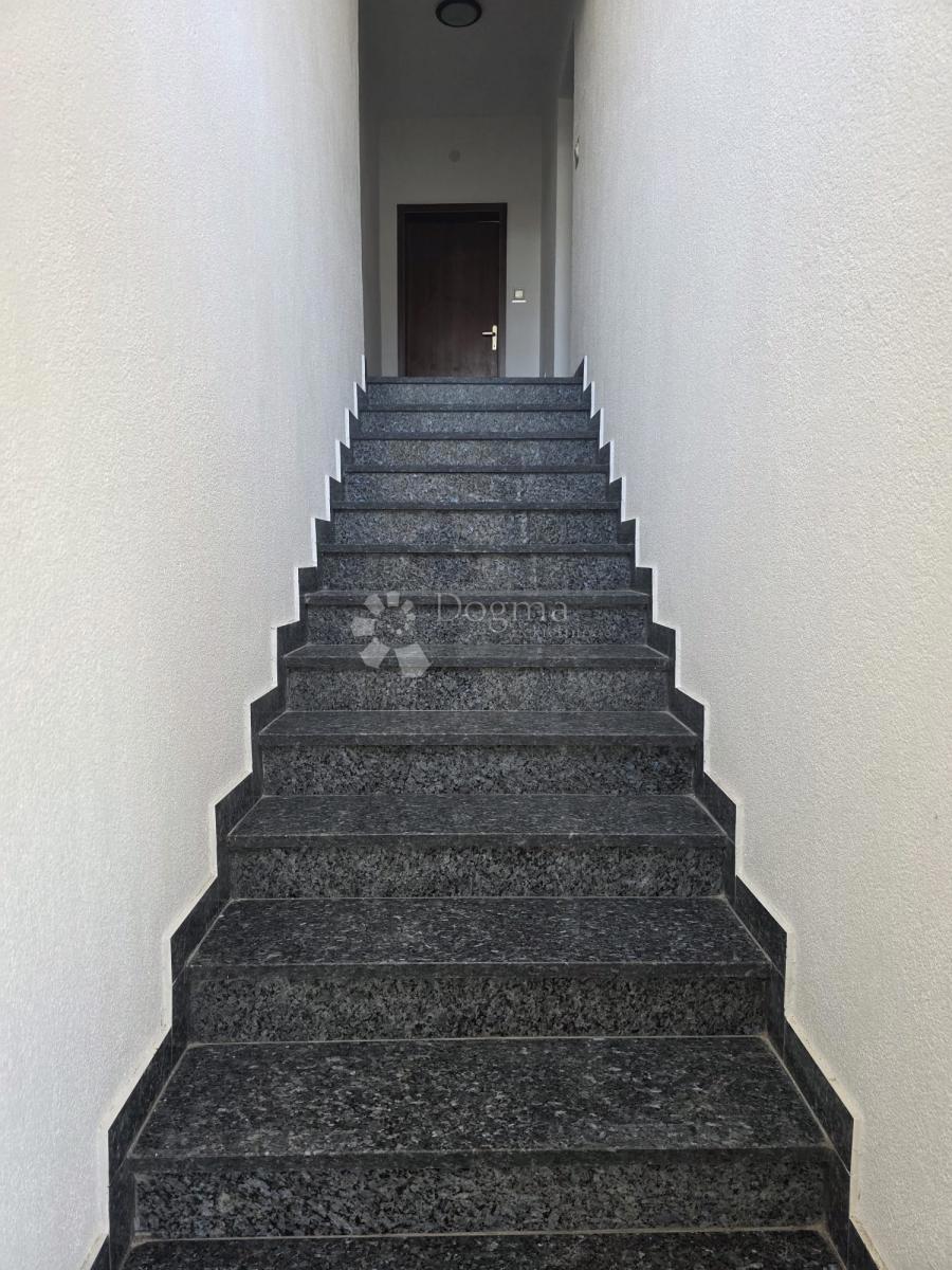 Casa Brodarica, Šibenik - Okolica, 472m2