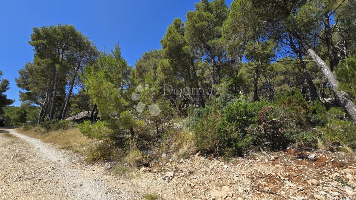 Terreno agricolo Milna, 952m2