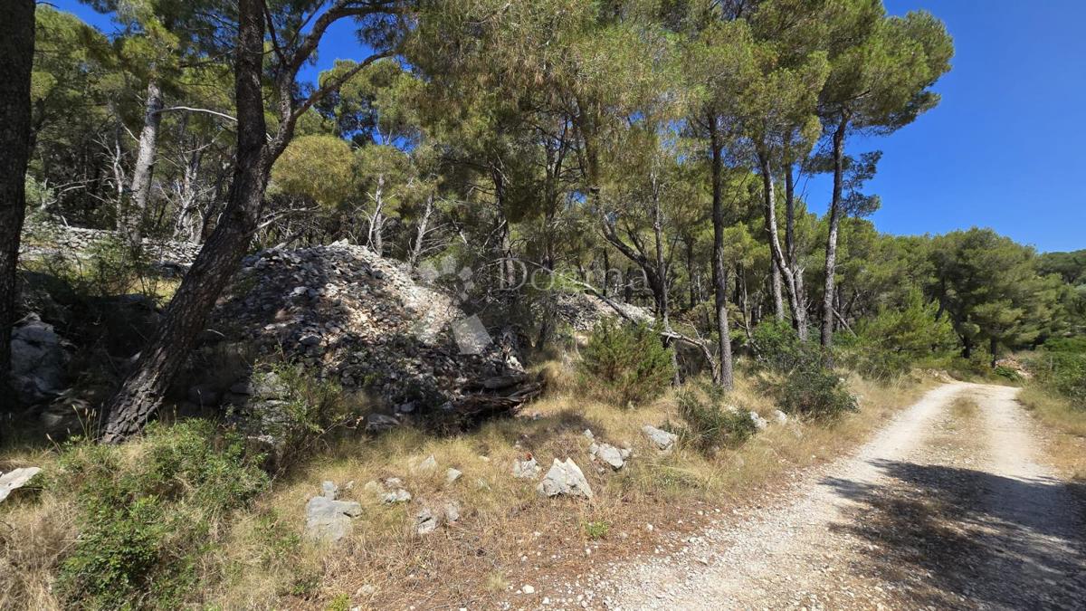 Terreno agricolo Milna, 952m2