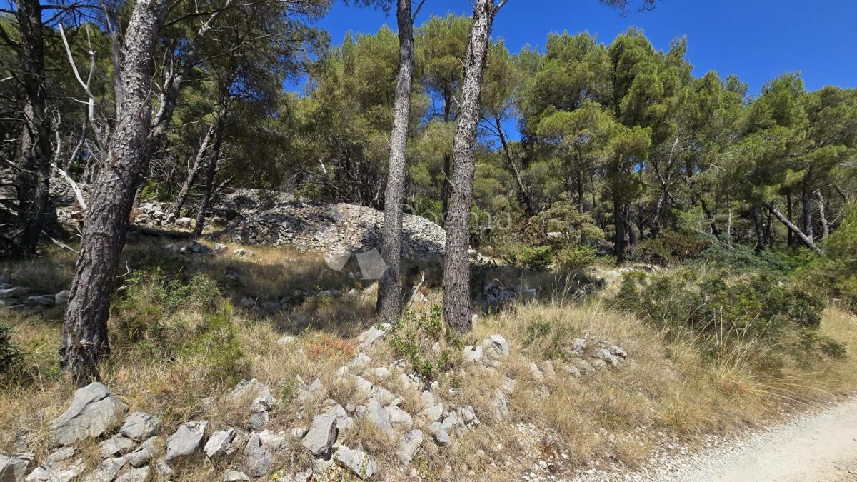 Terreno agricolo Milna, 952m2