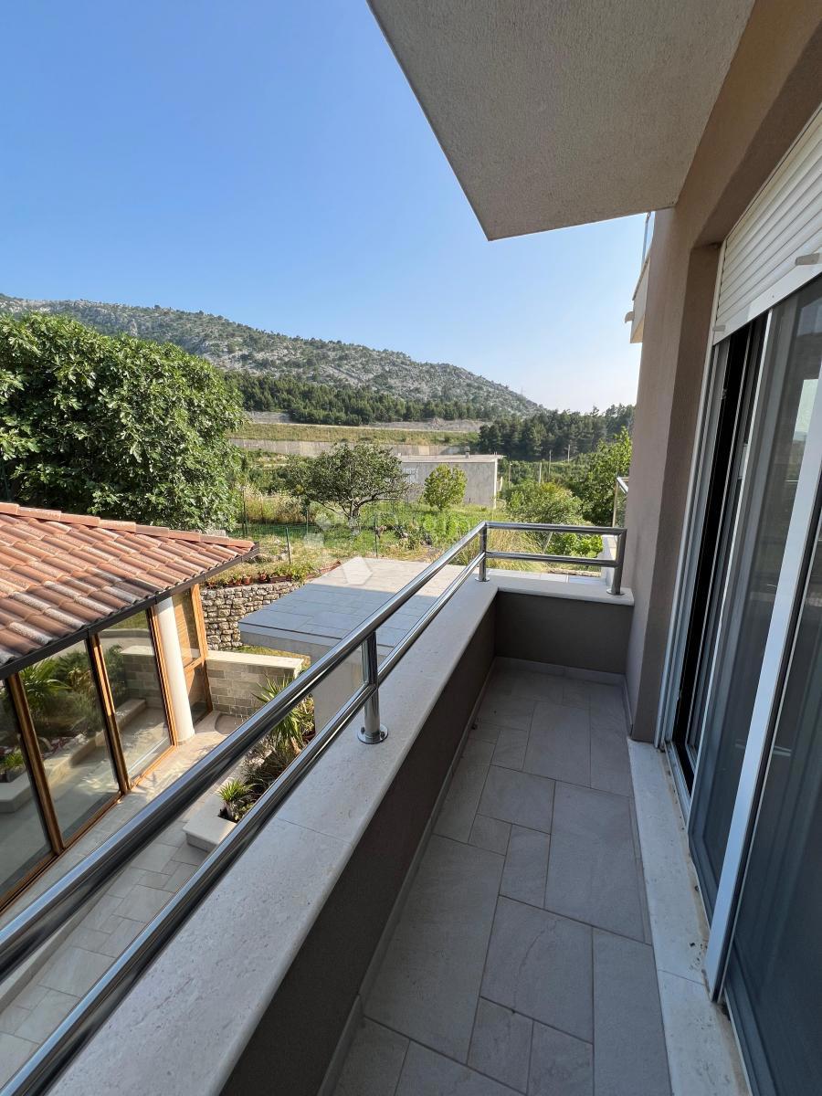Casa Klis, 422,23m2