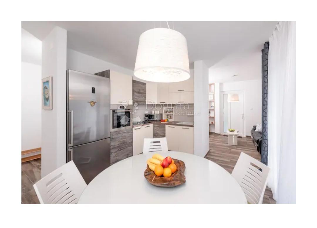 Casa Klis, 422,23m2