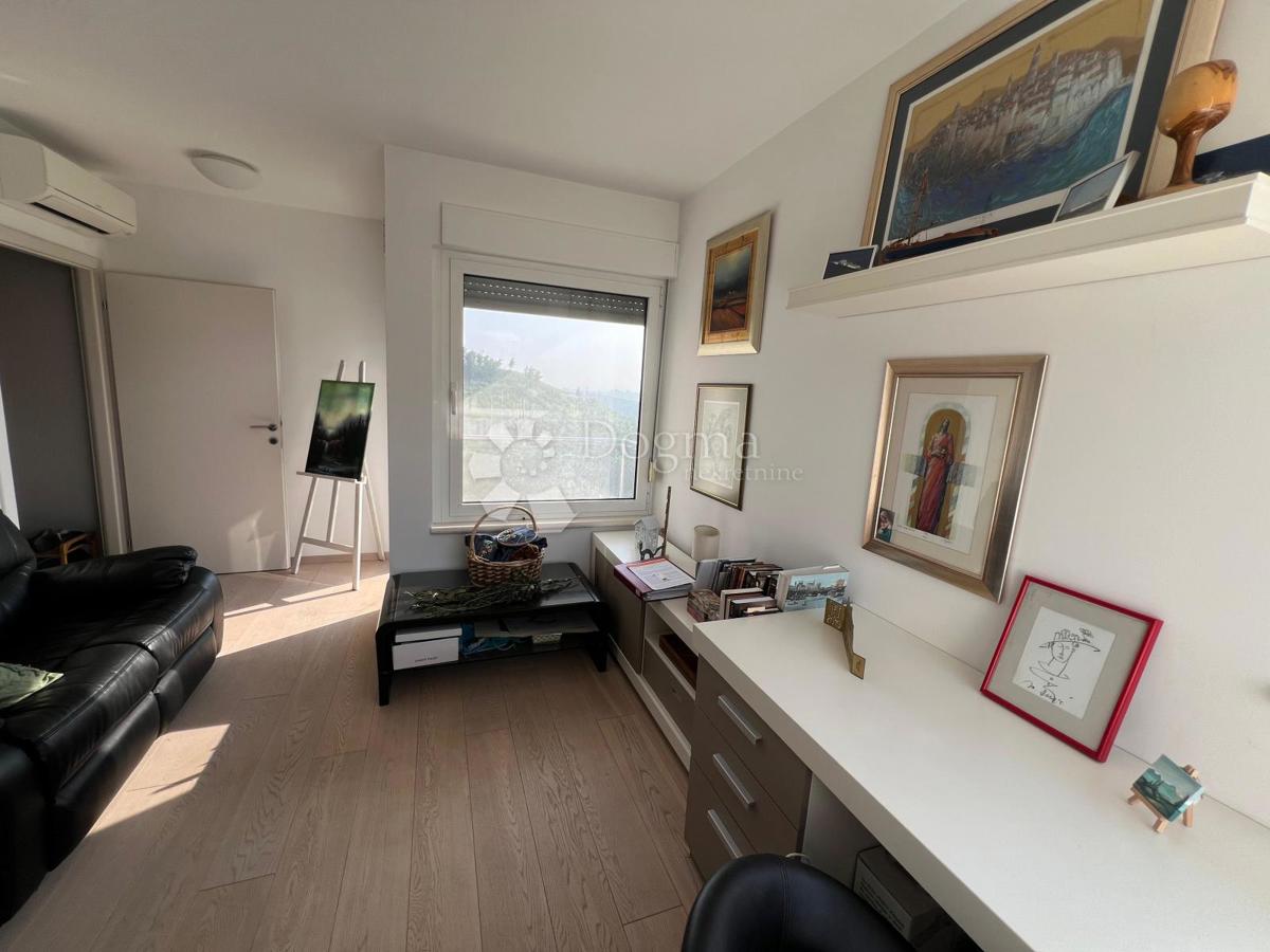 Casa Klis, 422,23m2