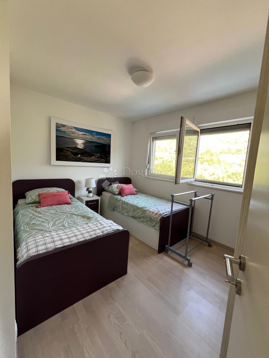 Casa Klis, 422,23m2