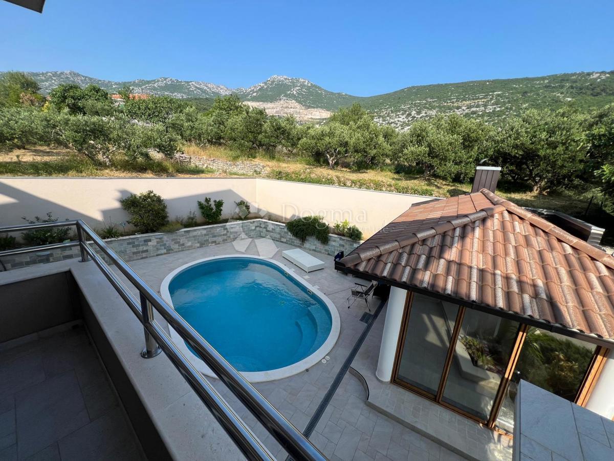 Casa Klis, 422,23m2