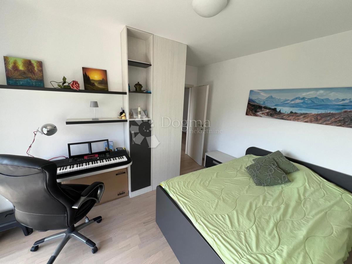 Casa Klis, 422,23m2