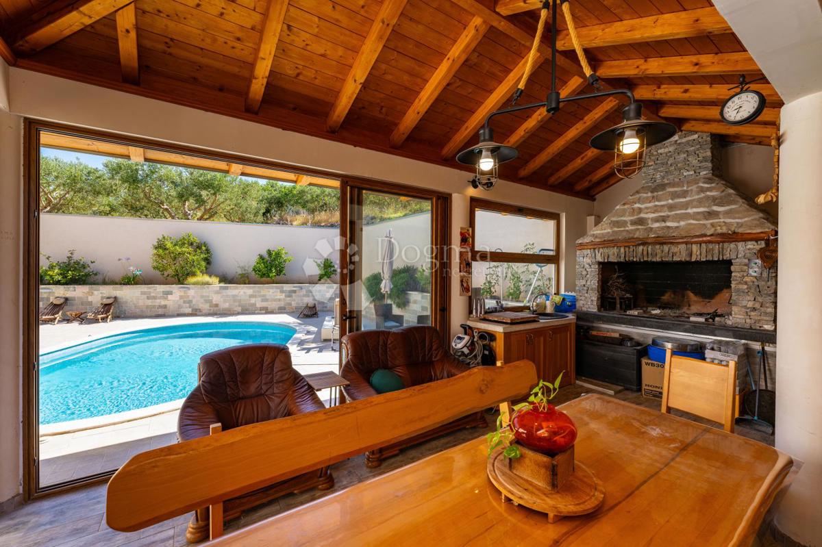 Casa Klis, 422,23m2