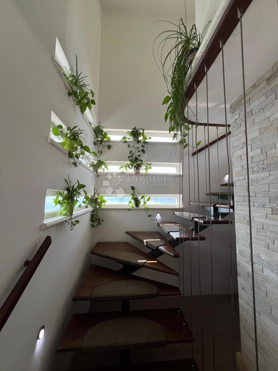 Casa Klis, 422,23m2