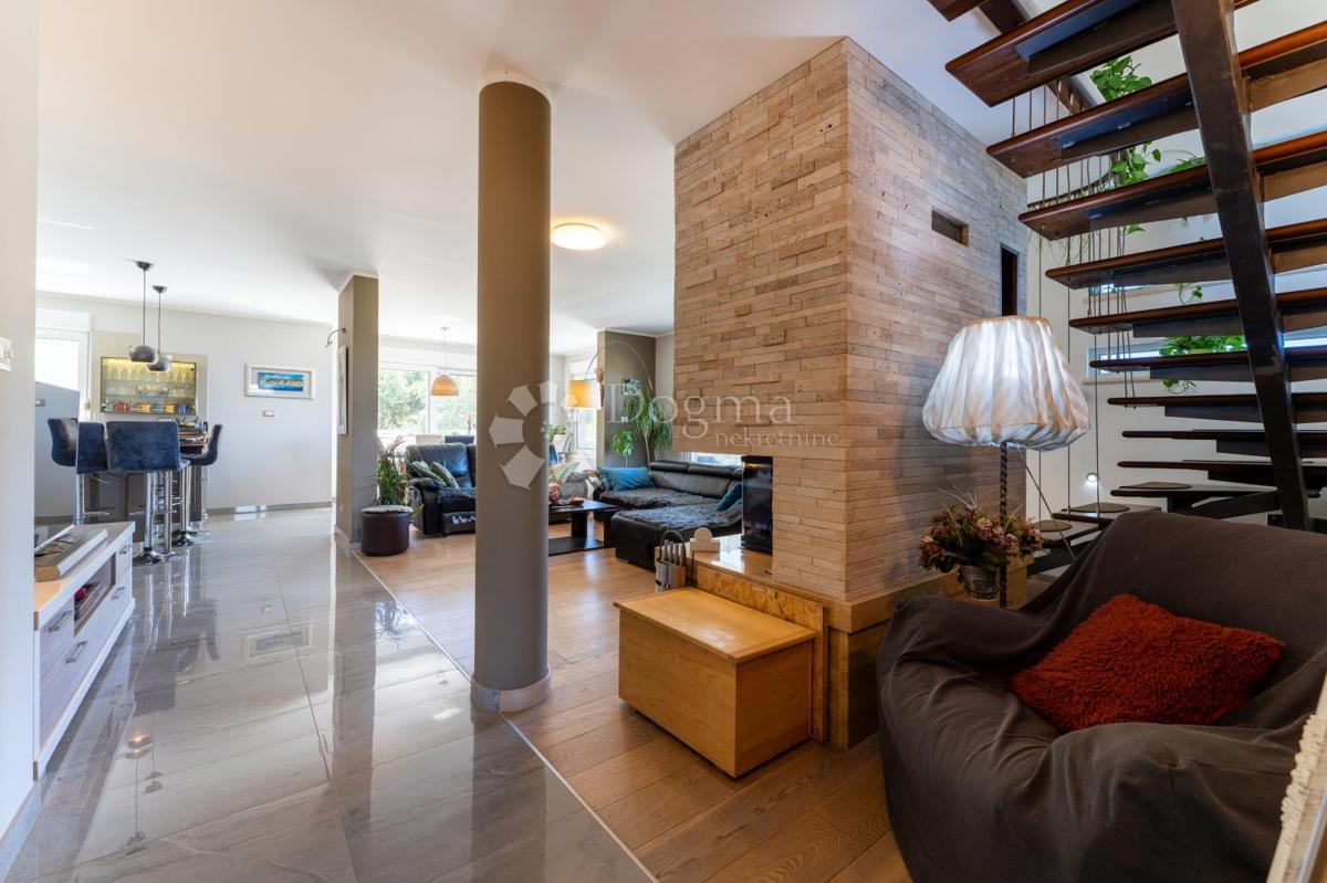 Casa Klis, 422,23m2