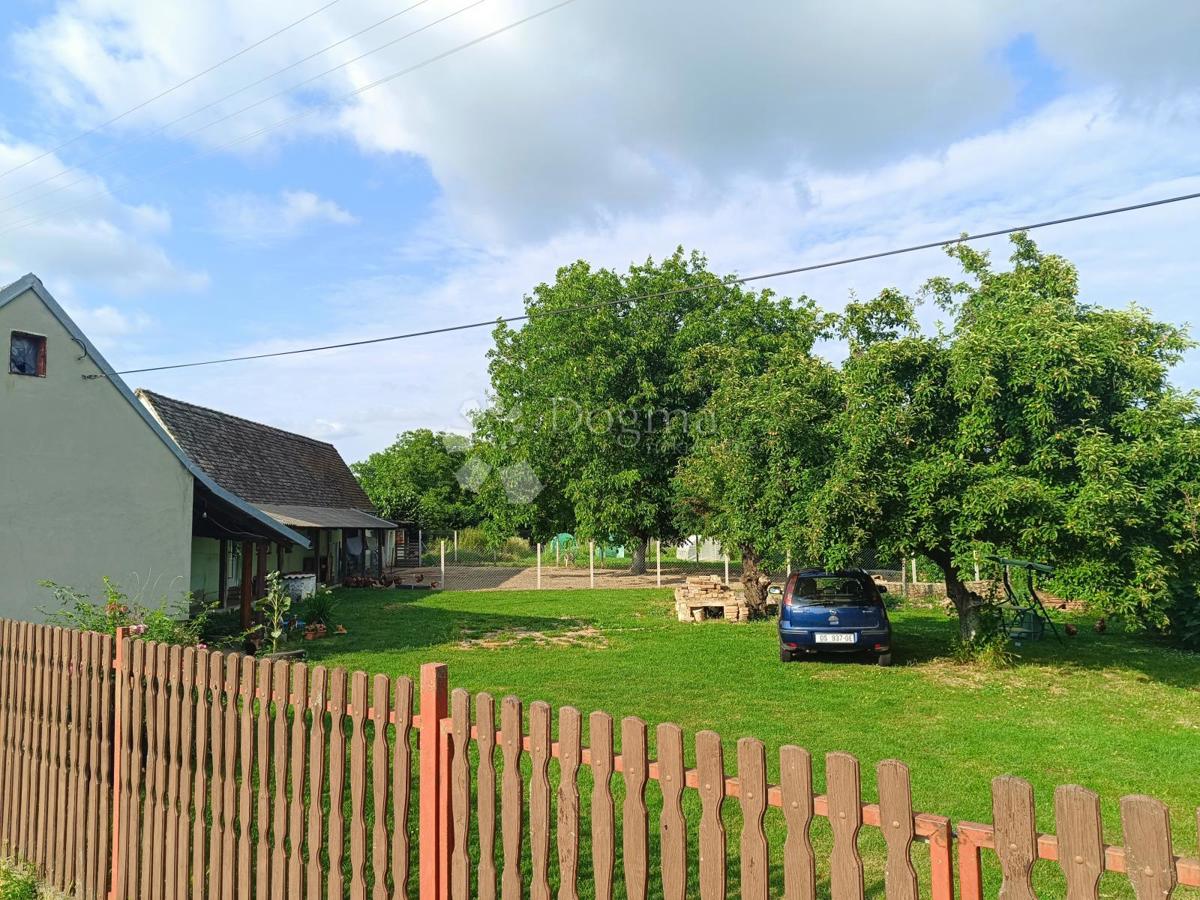 Casa Brođanci, Bizovac, 5.279m2