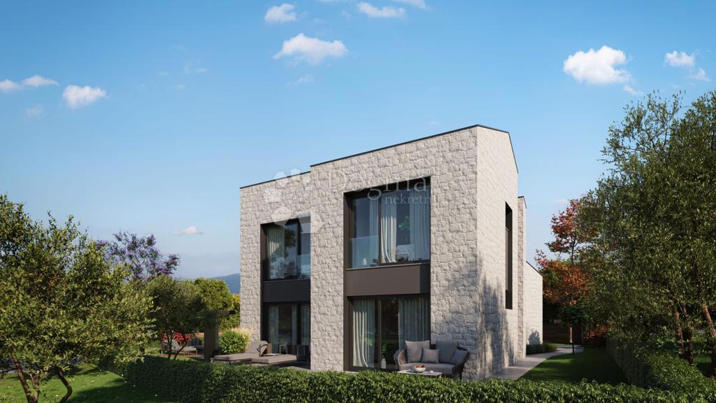 BELLA VILLA MODERNA NEI DINTORNI DI PARENZO