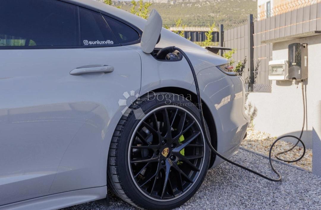 Casa Kaštel Stari, Kaštela, 180m2