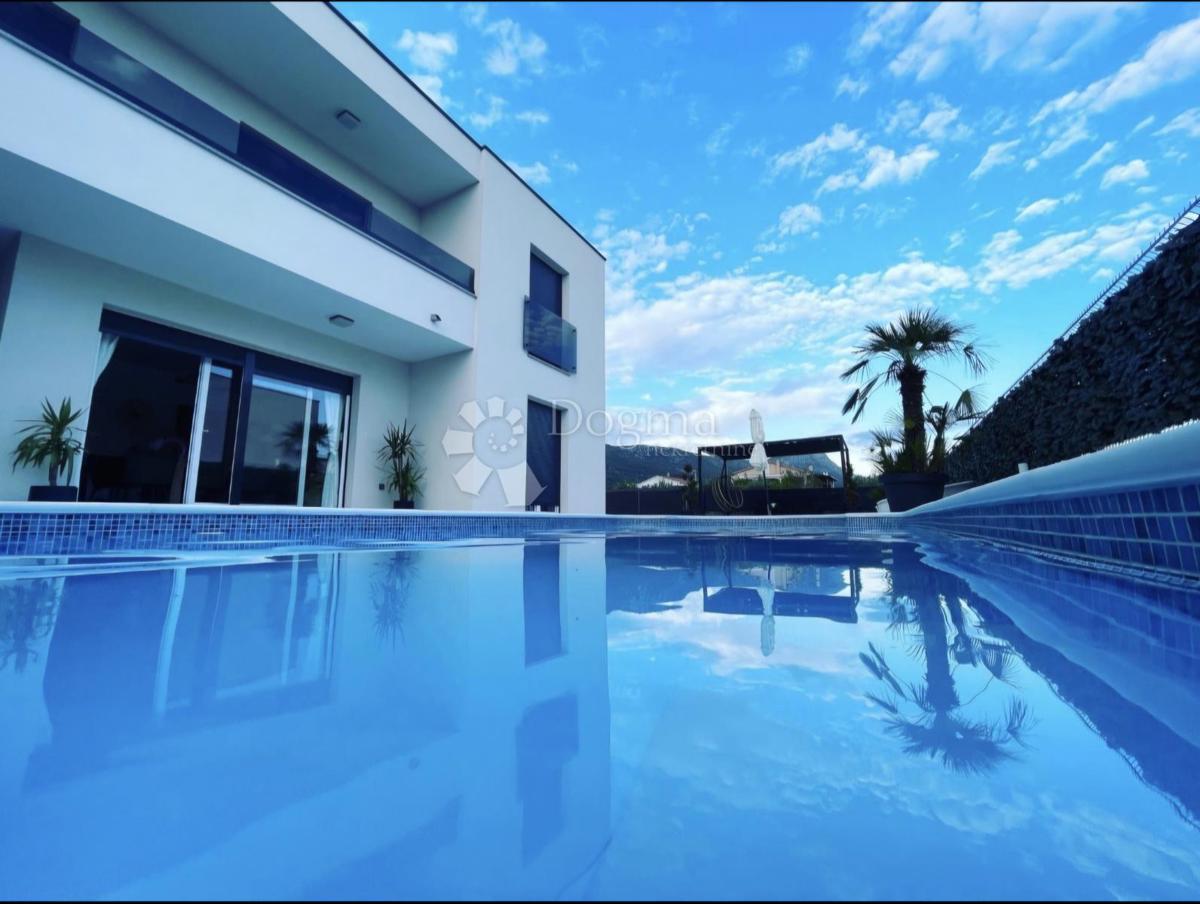 Casa Kaštel Stari, Kaštela, 180m2