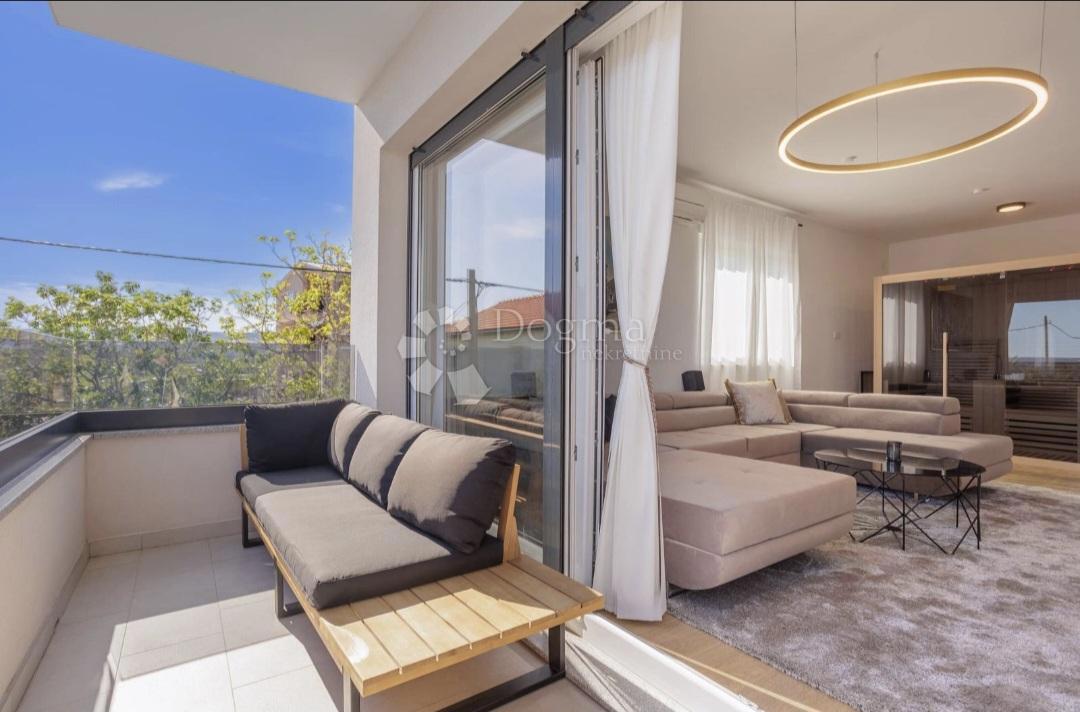 Casa Kaštel Stari, Kaštela, 180m2