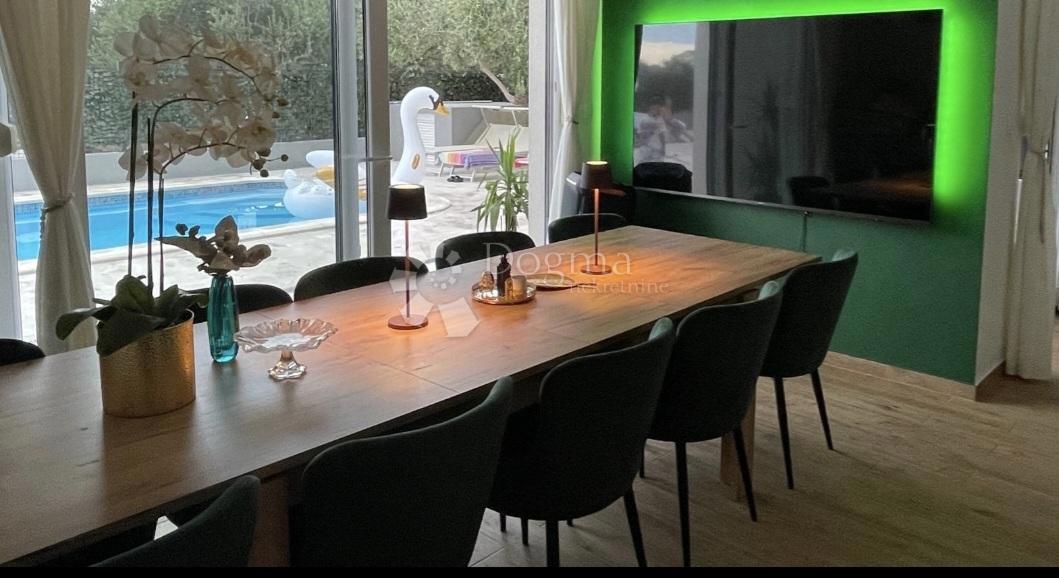 Casa Kaštel Stari, Kaštela, 180m2