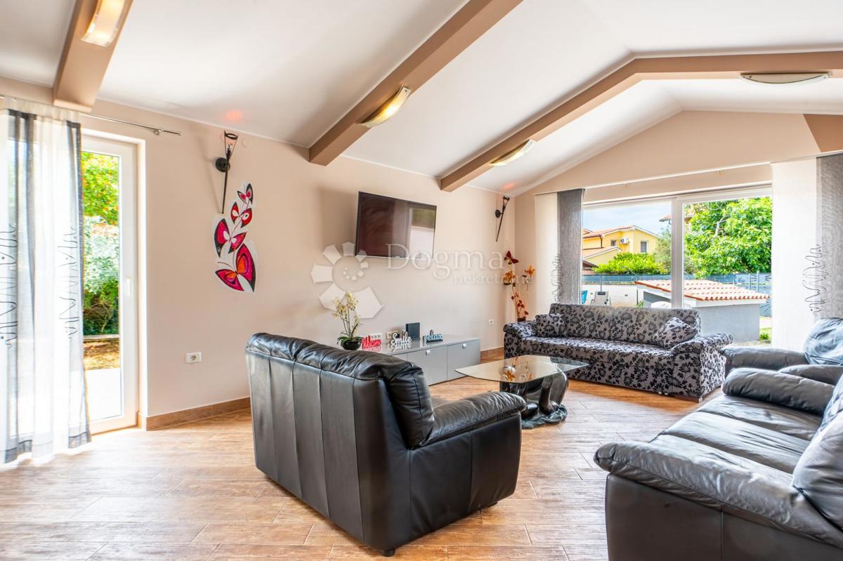 Casa Valdebek, Pula, 215m2