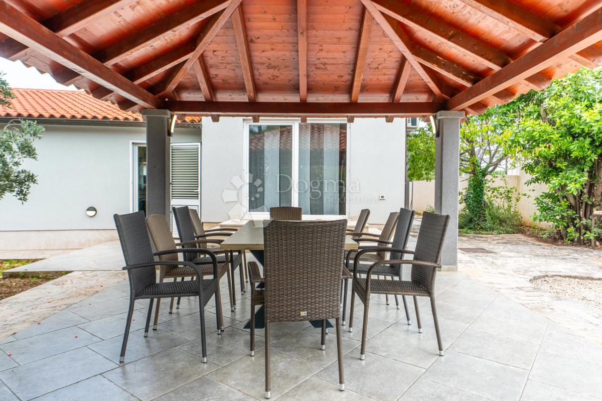 Casa Valdebek, Pula, 215m2