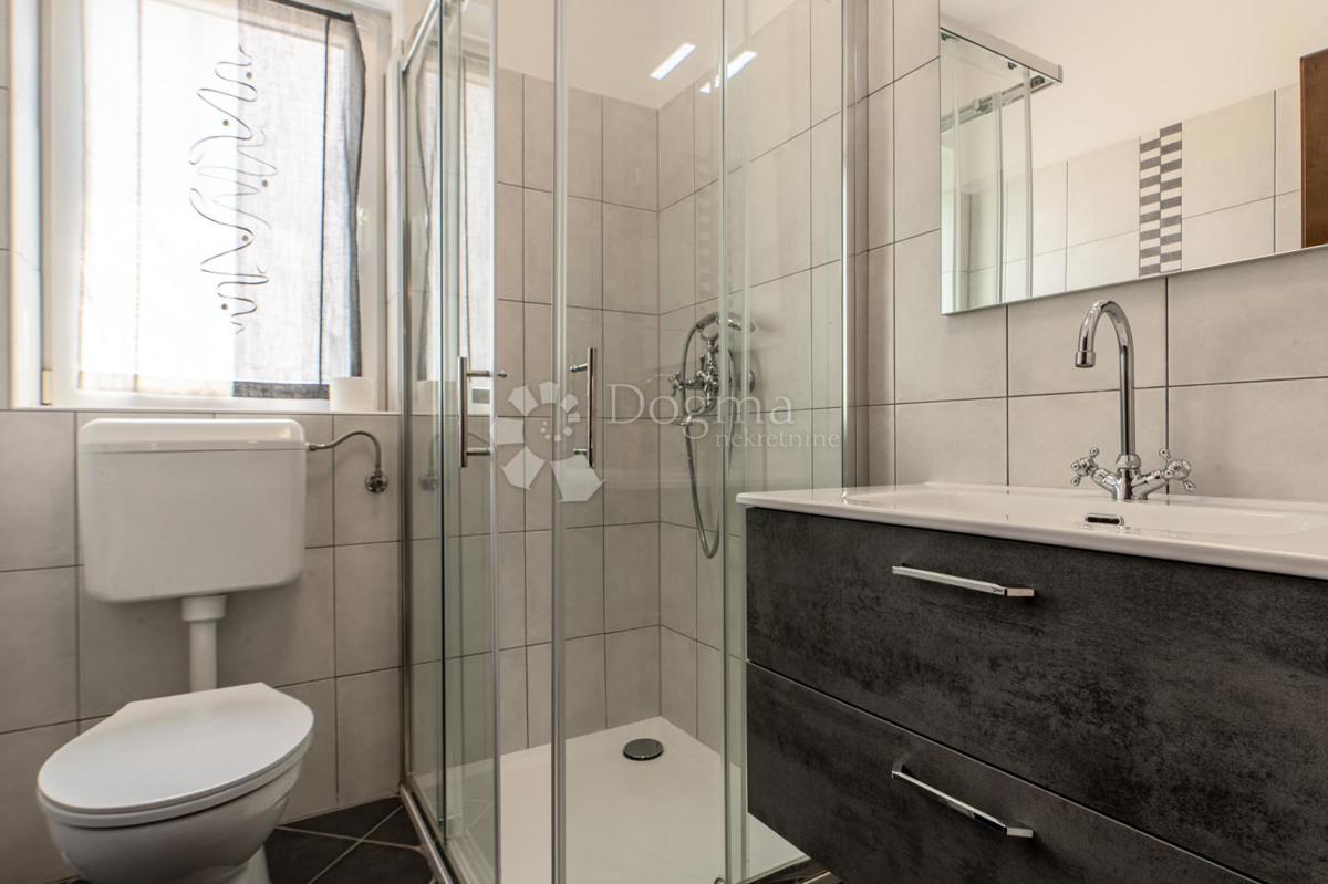 Casa Valdebek, Pula, 215m2