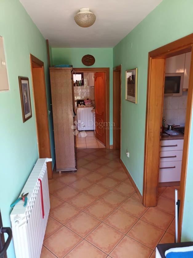 Casa Budak, Gospić - Okolica, 200m2