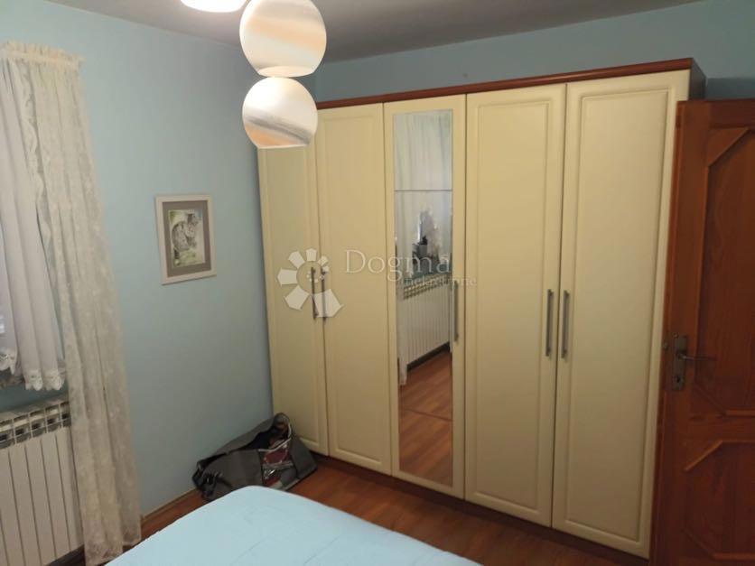 Casa Budak, Gospić - Okolica, 200m2