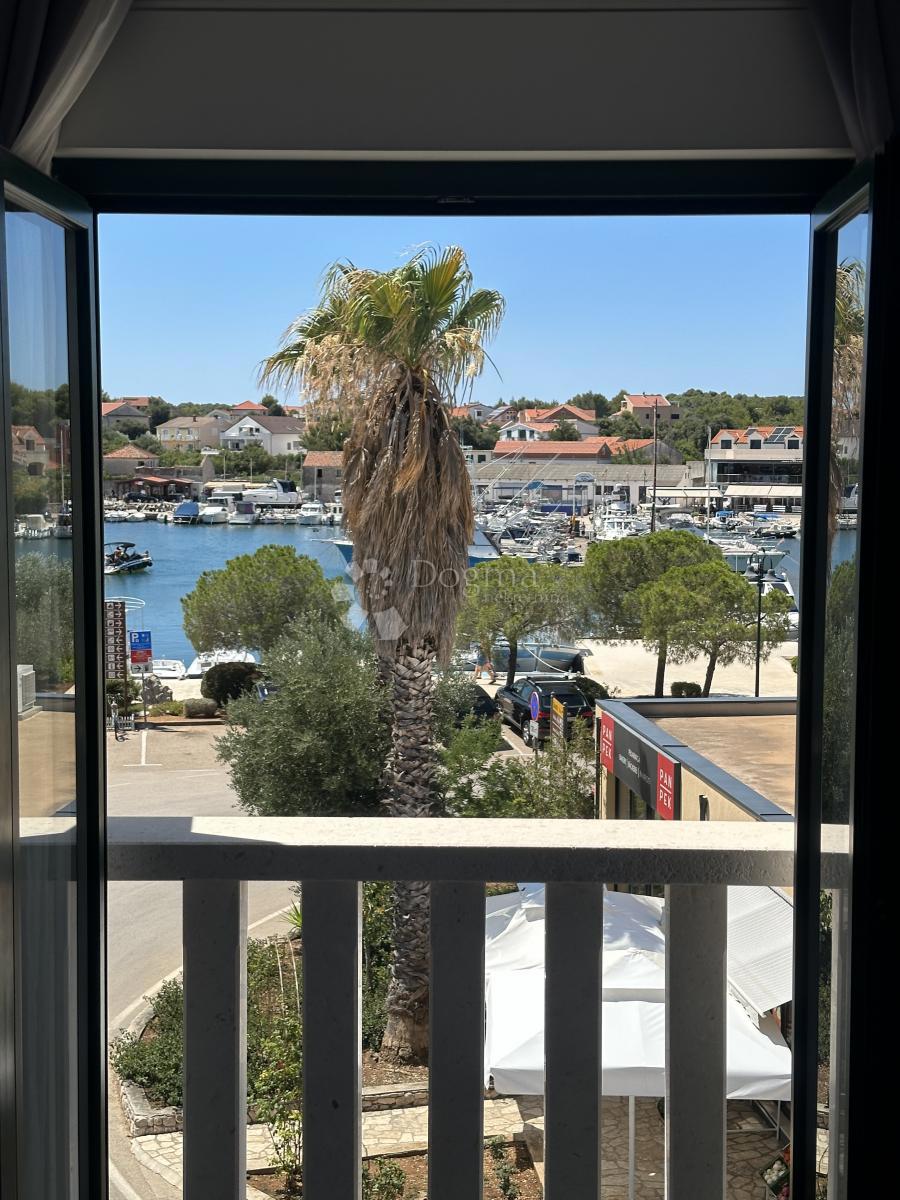 Casa Jezera, Tisno, 750m2