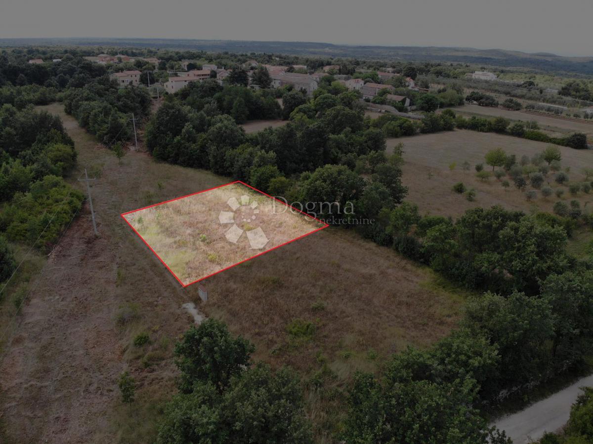 Terreno edificabile Svetvinčenat, 866m2