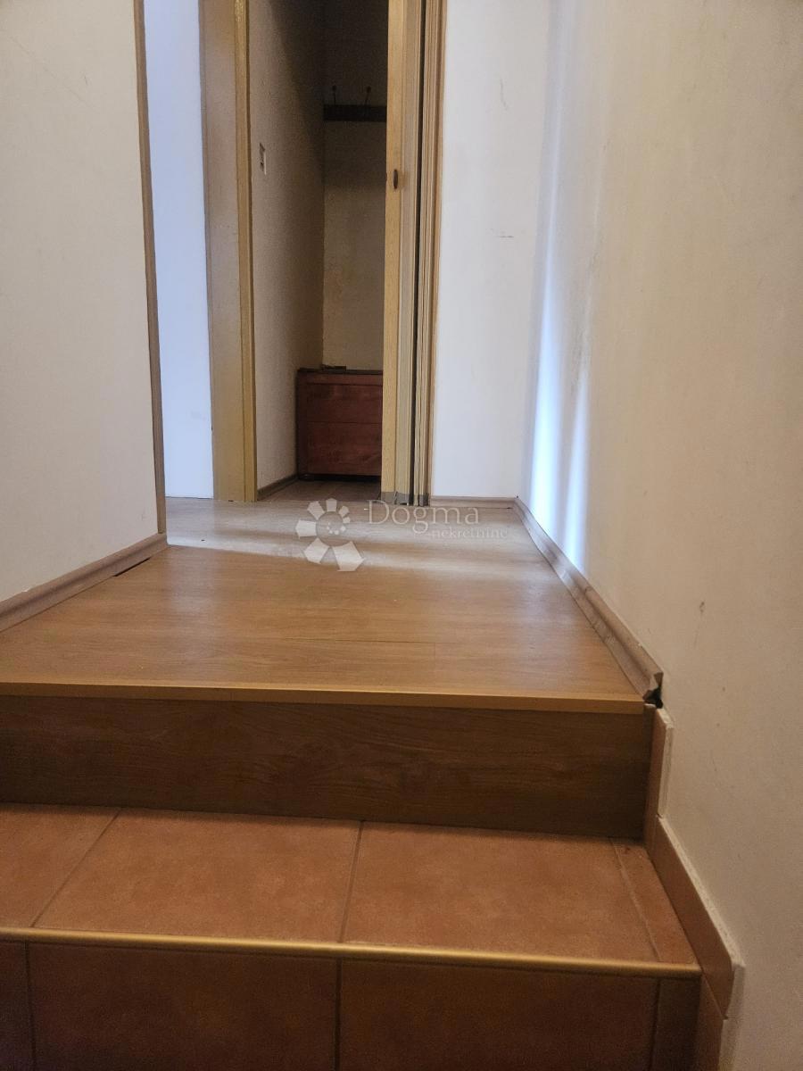 Casa Dražice, Jelenje, 80m2