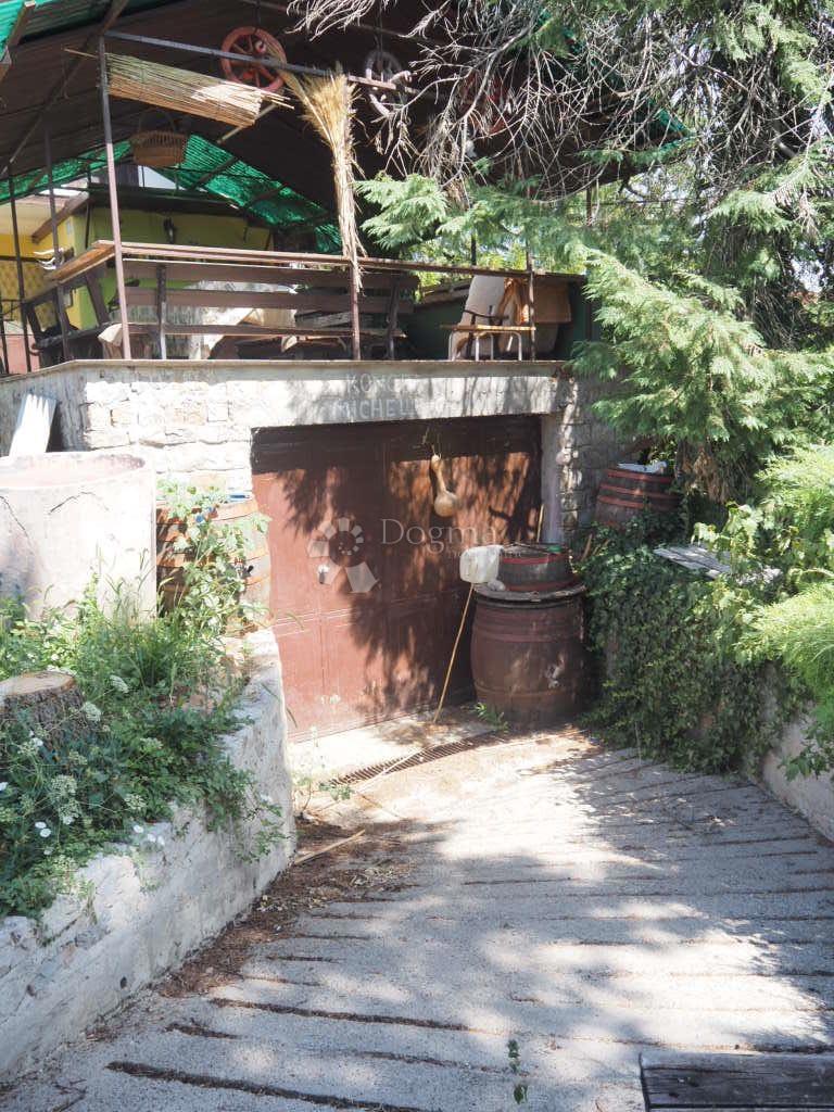 Casa Zmajevac, Kneževi Vinogradi, 67m2