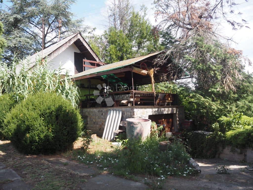 Casa Zmajevac, Kneževi Vinogradi, 67m2