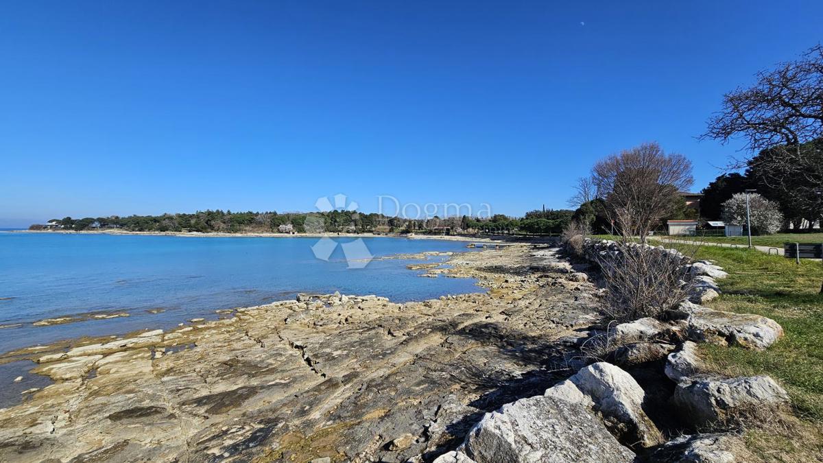 Terreno edificabile Umag, 1.000m2