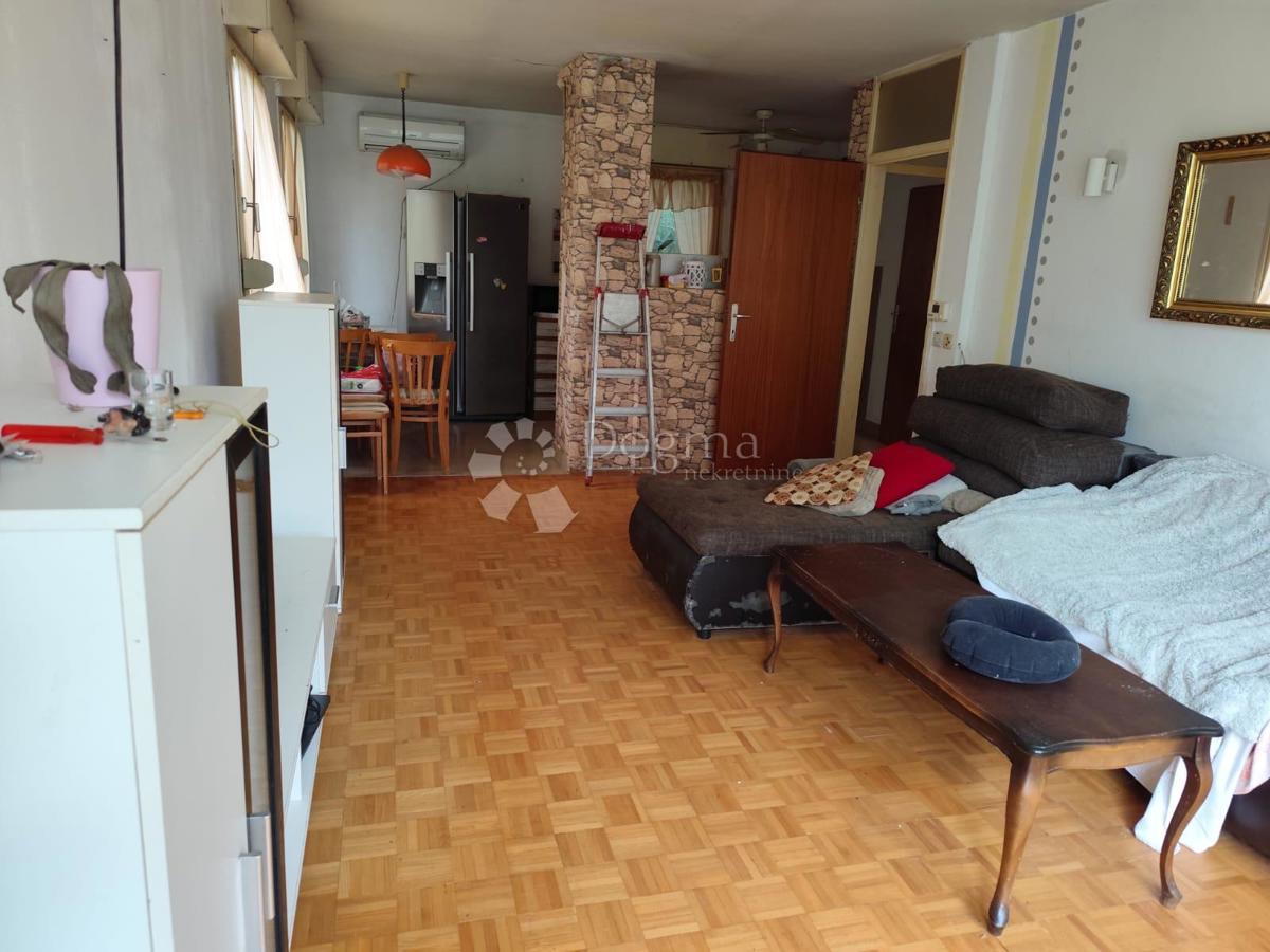 Casa Pojatno, Zaprešić - Okolica, 156m2