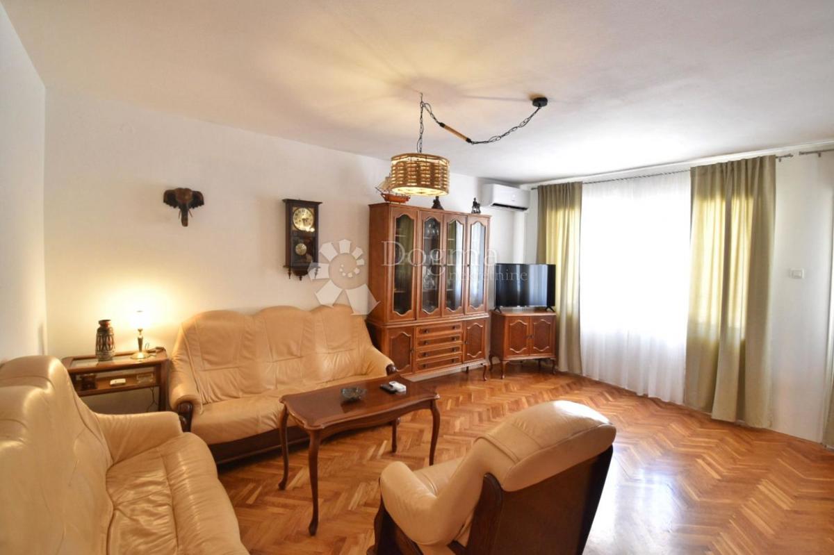 Allogio Sv. Polikarp / Sisplac, Pula, 157m2