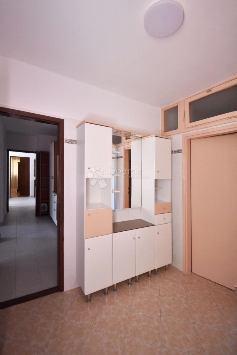 Allogio Sv. Polikarp / Sisplac, Pula, 157m2