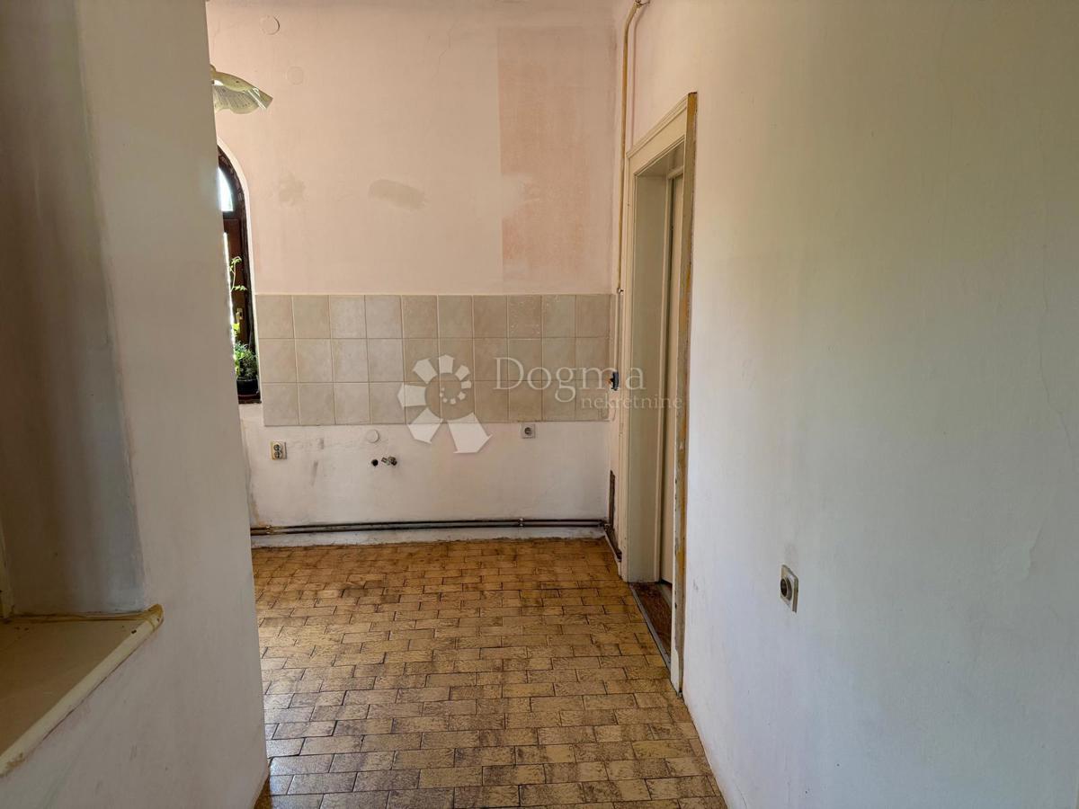 Allogio Centar, Varaždin, 44m2