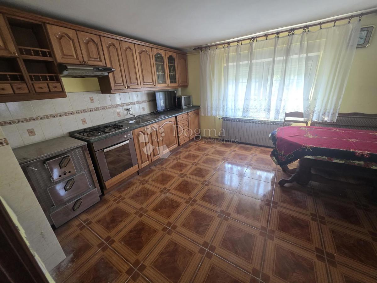 Casa Donja Pačetina, Sveti Križ Začretje, 613m2