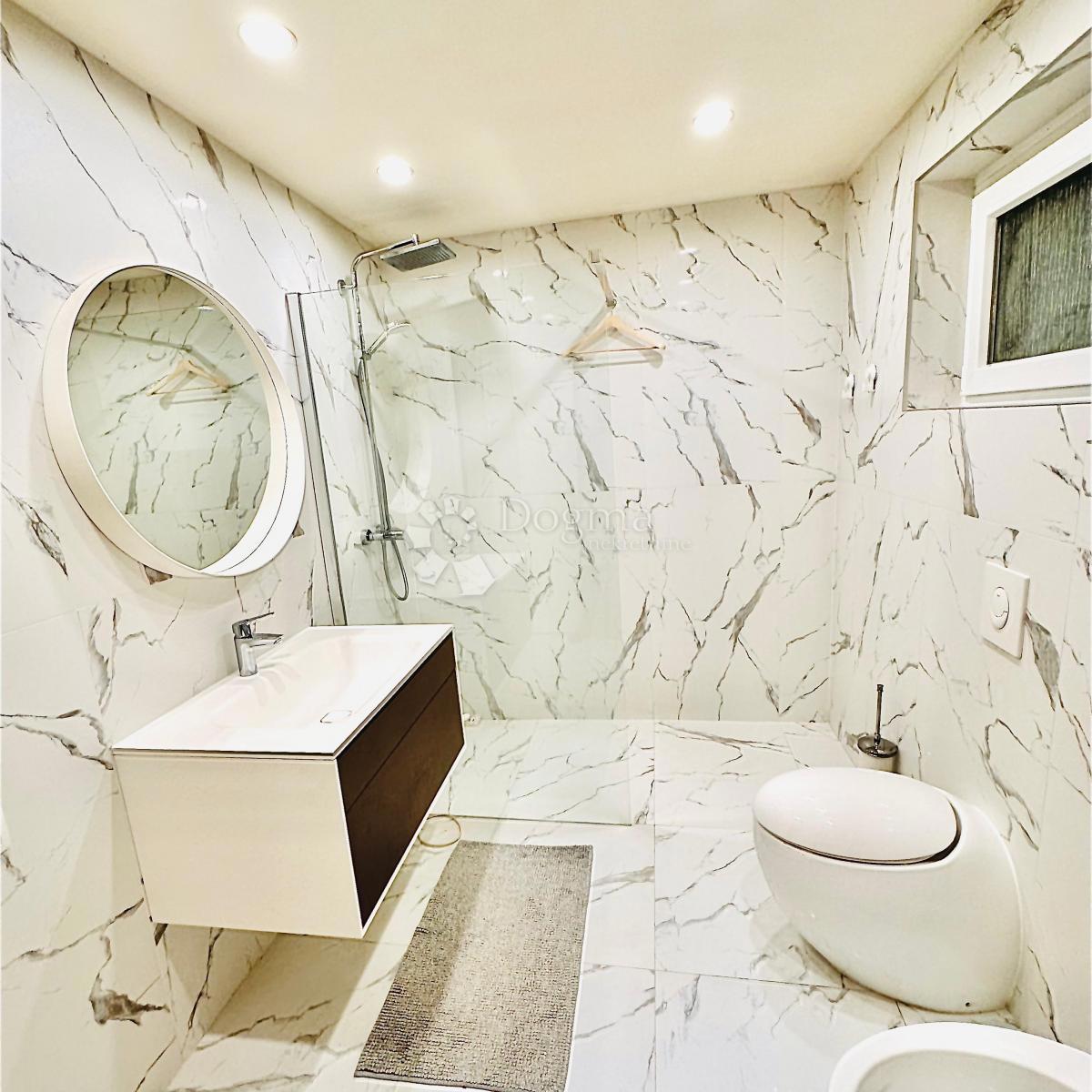 Casa Novaki Oborovski, Rugvica, P, 245m2