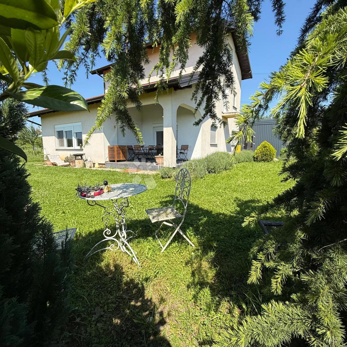 Casa Novaki Oborovski, Rugvica, P, 245m2