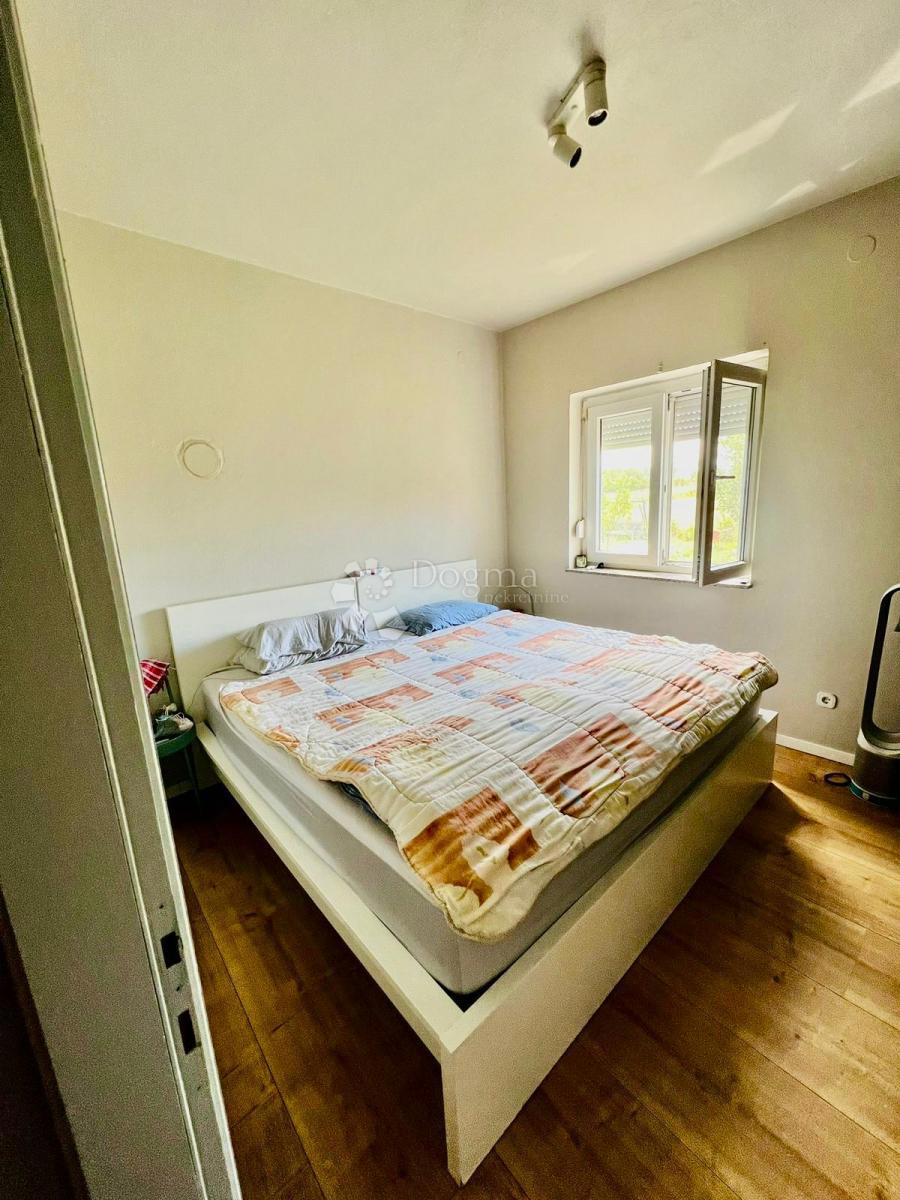 Casa Novaki Oborovski, Rugvica, P, 245m2