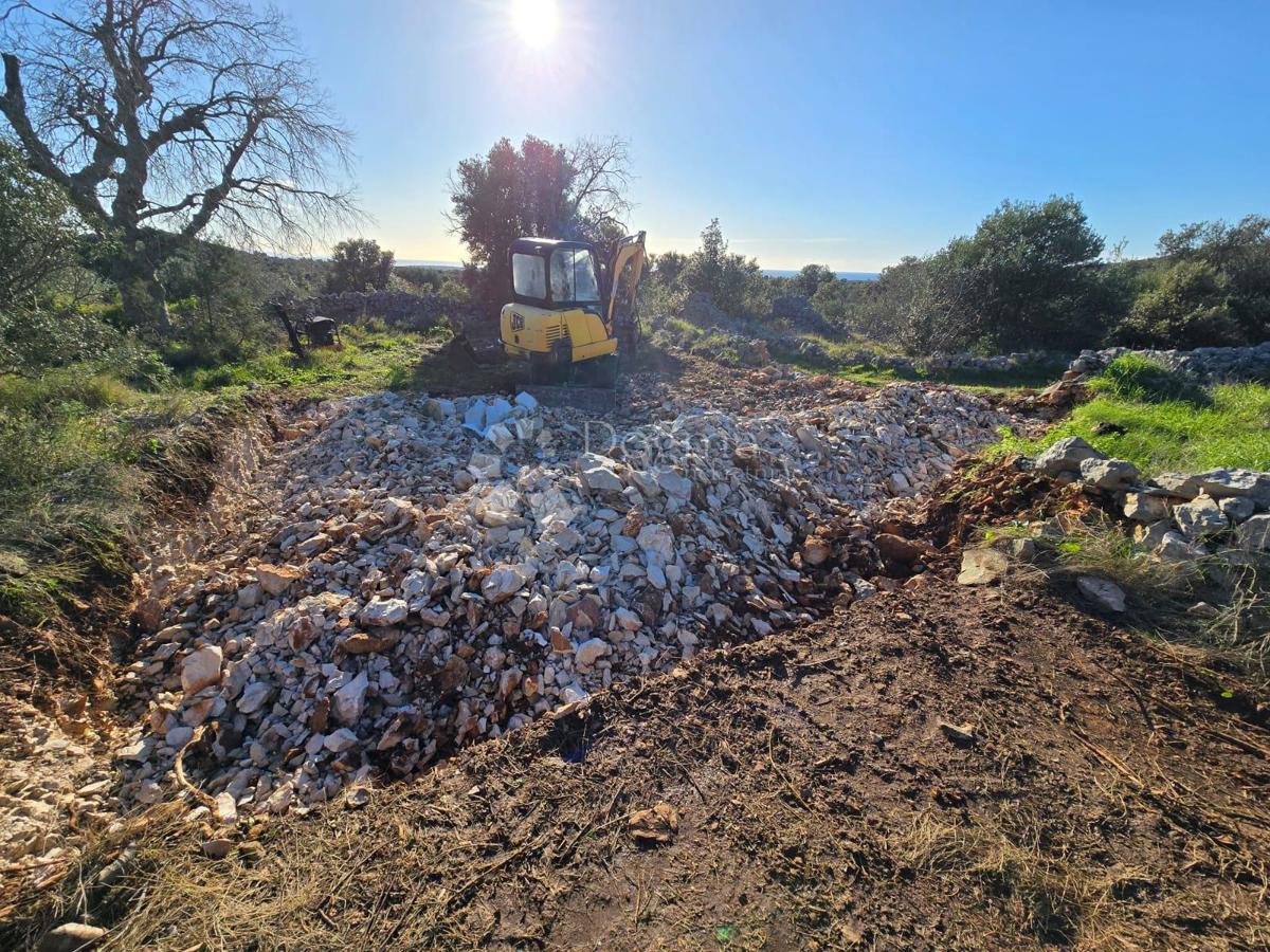 Terreno edificabile Vinišće, Marina, 194m2